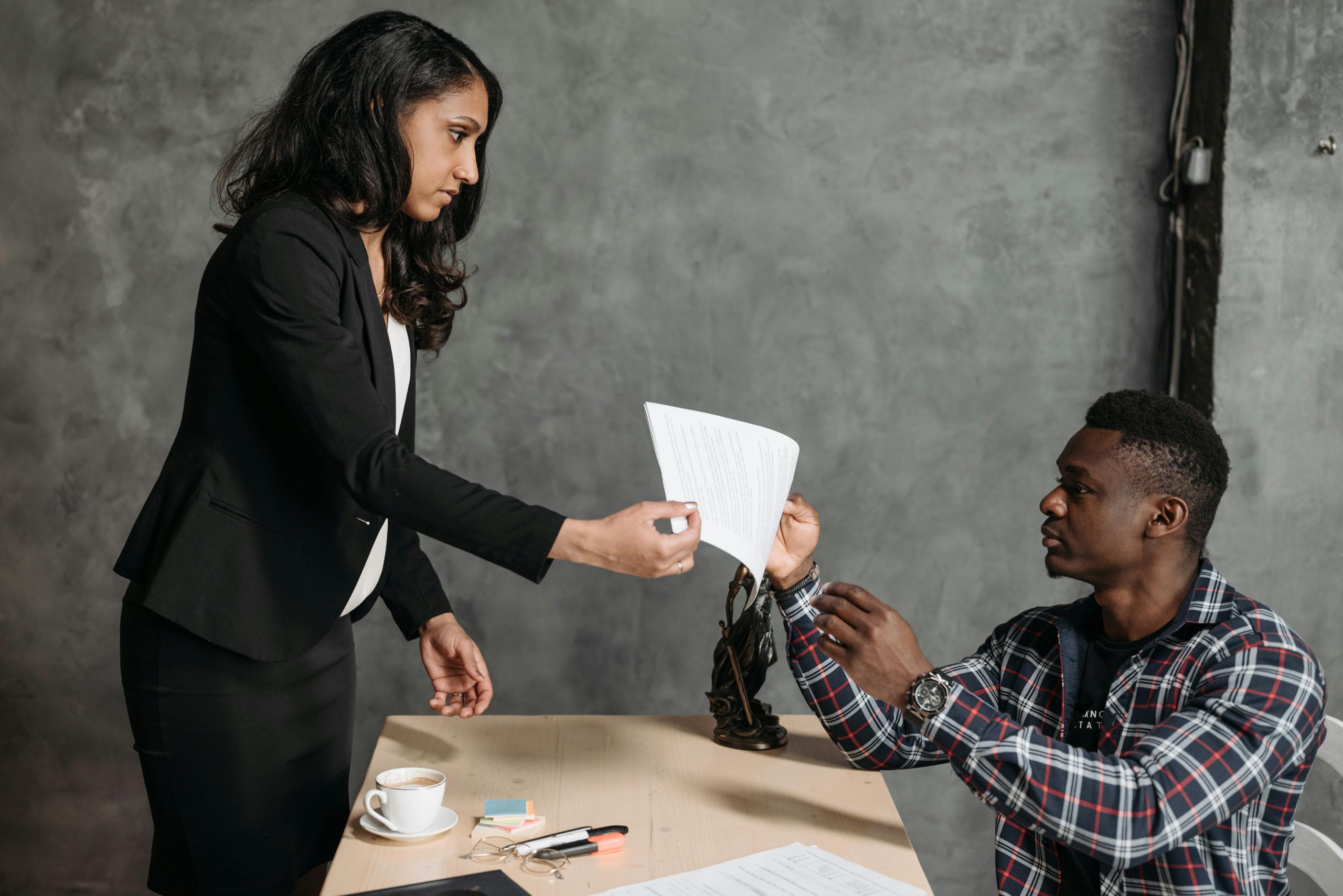 ultimatum homme indecis resultat efficacite